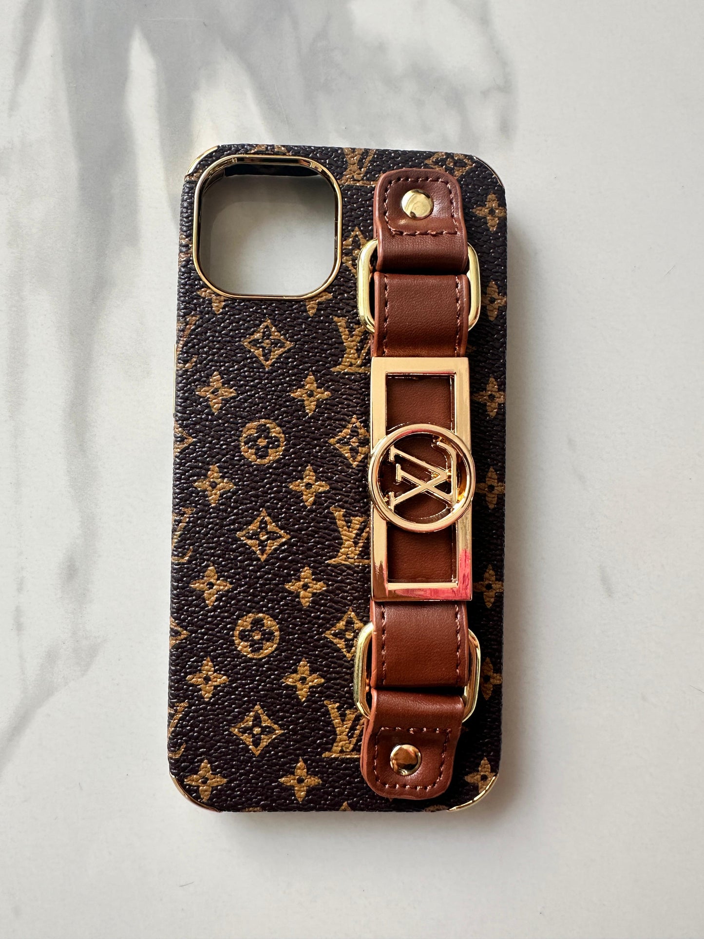 Coque Louis Vuitton iPhone 13/14 - MOUL POCHETAT