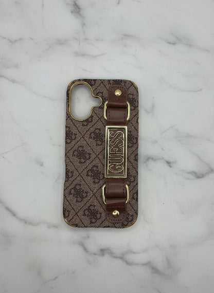 Coque Design Original iPhone 16 détail design - MOUL POCHETAT