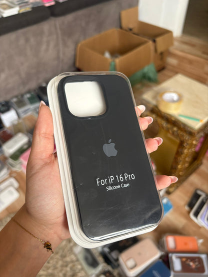 Silicone Case IPHONE 13 PRO