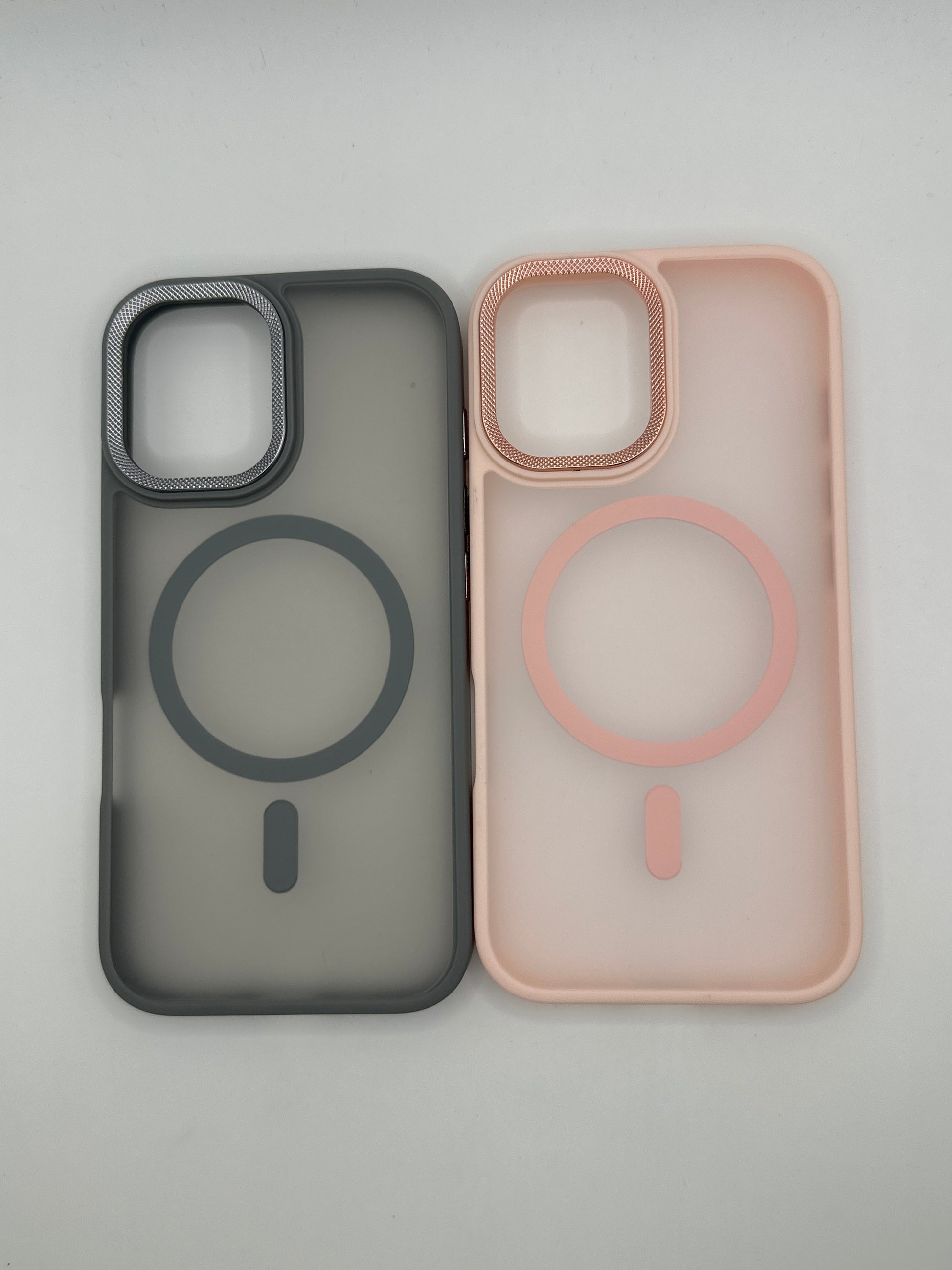 Coque MagSafe iPhone 16 - MOUL POCHETAT