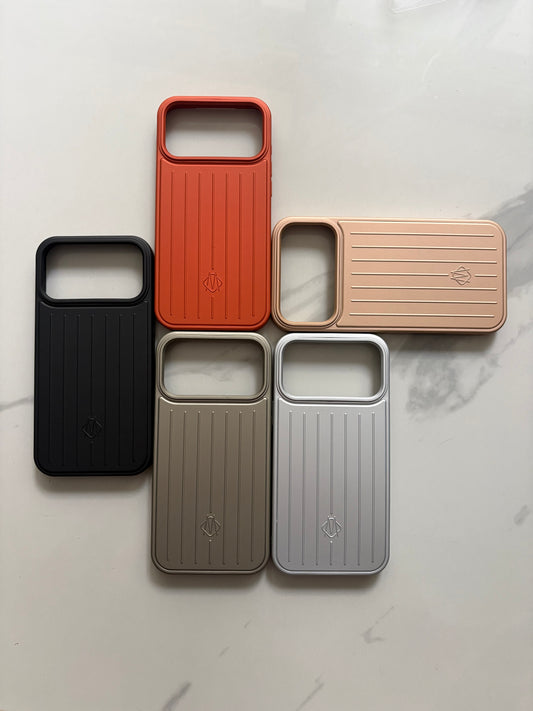RIMOWA IPHONE 17 PRO