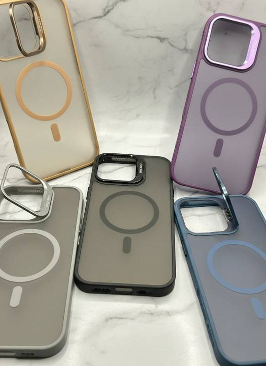 Coque Design Original iPhone 15 Pro vue face - MOUL POCHETAT