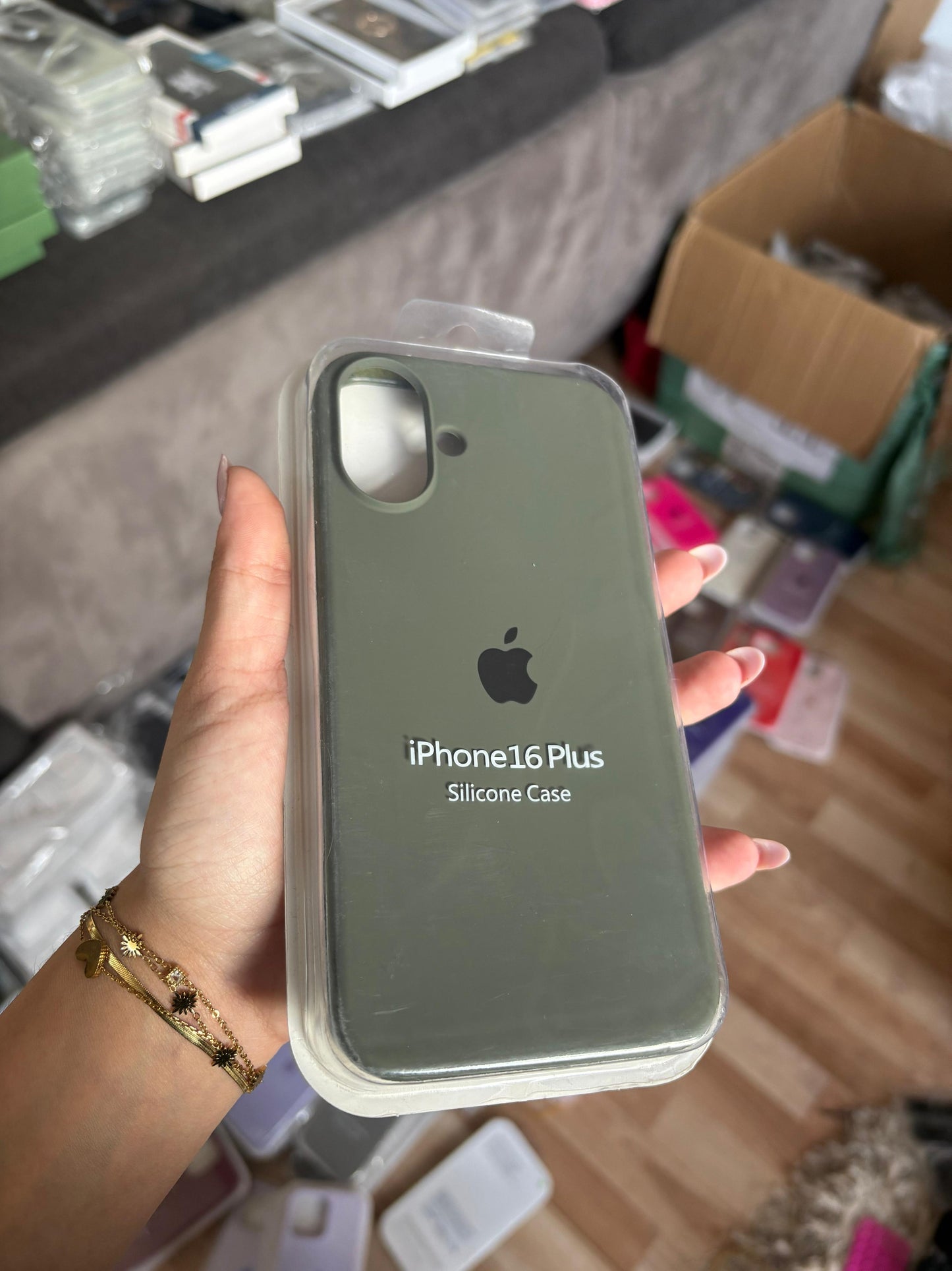 Silicone Case IPHONE 16 PLUS