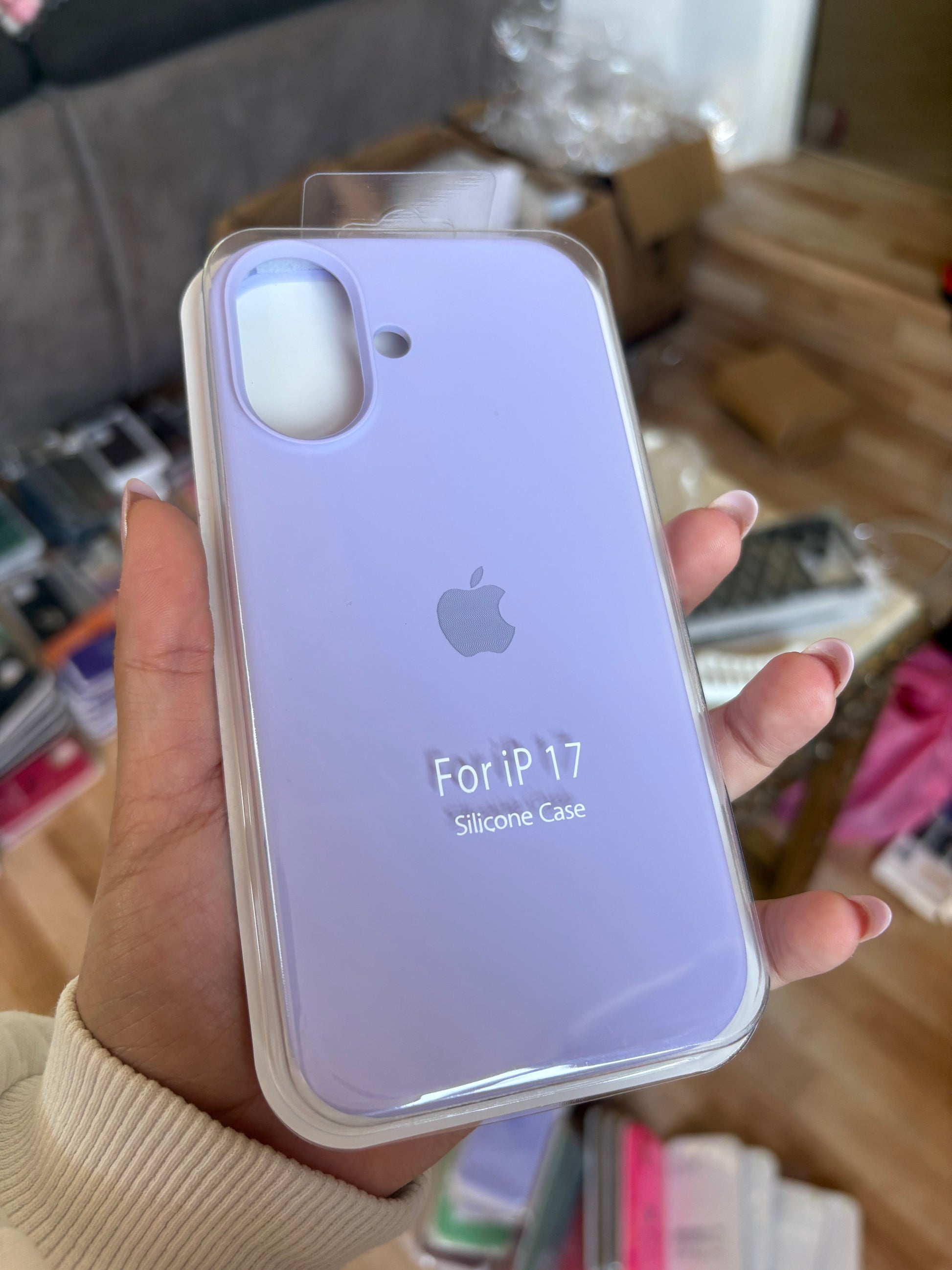 Funda Silicona iPhone 16 - Lavanda