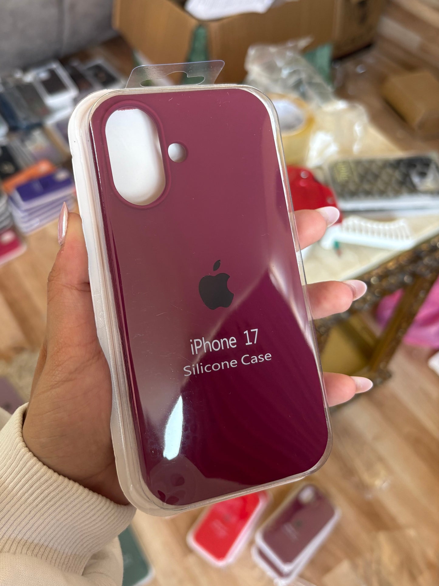 Silicone Case IPHONE 17