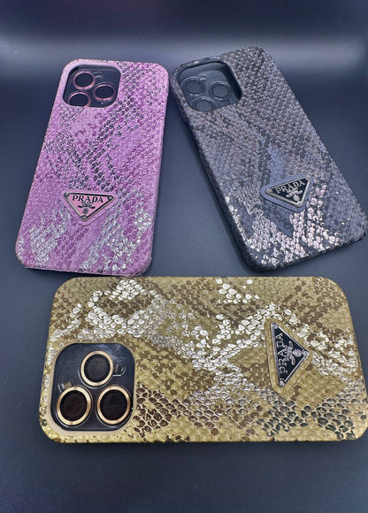 PRADA SKIN IP 15PRO MAX