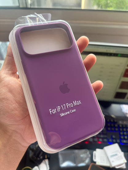Silicone Case IPHONE 17 PRO