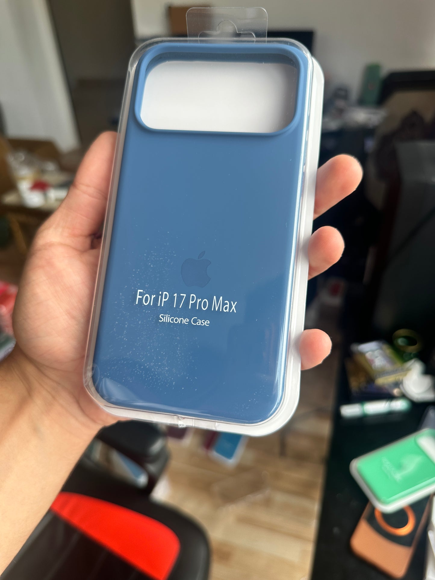 Silicone Case IPHONE 17 PRO MAX