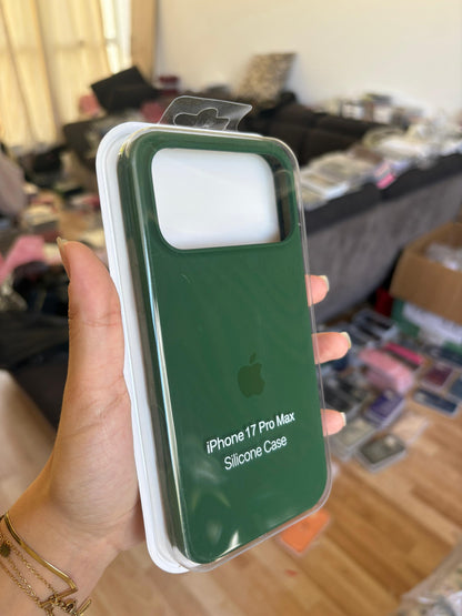 Silicone Case IPHONE 17 PRO MAX