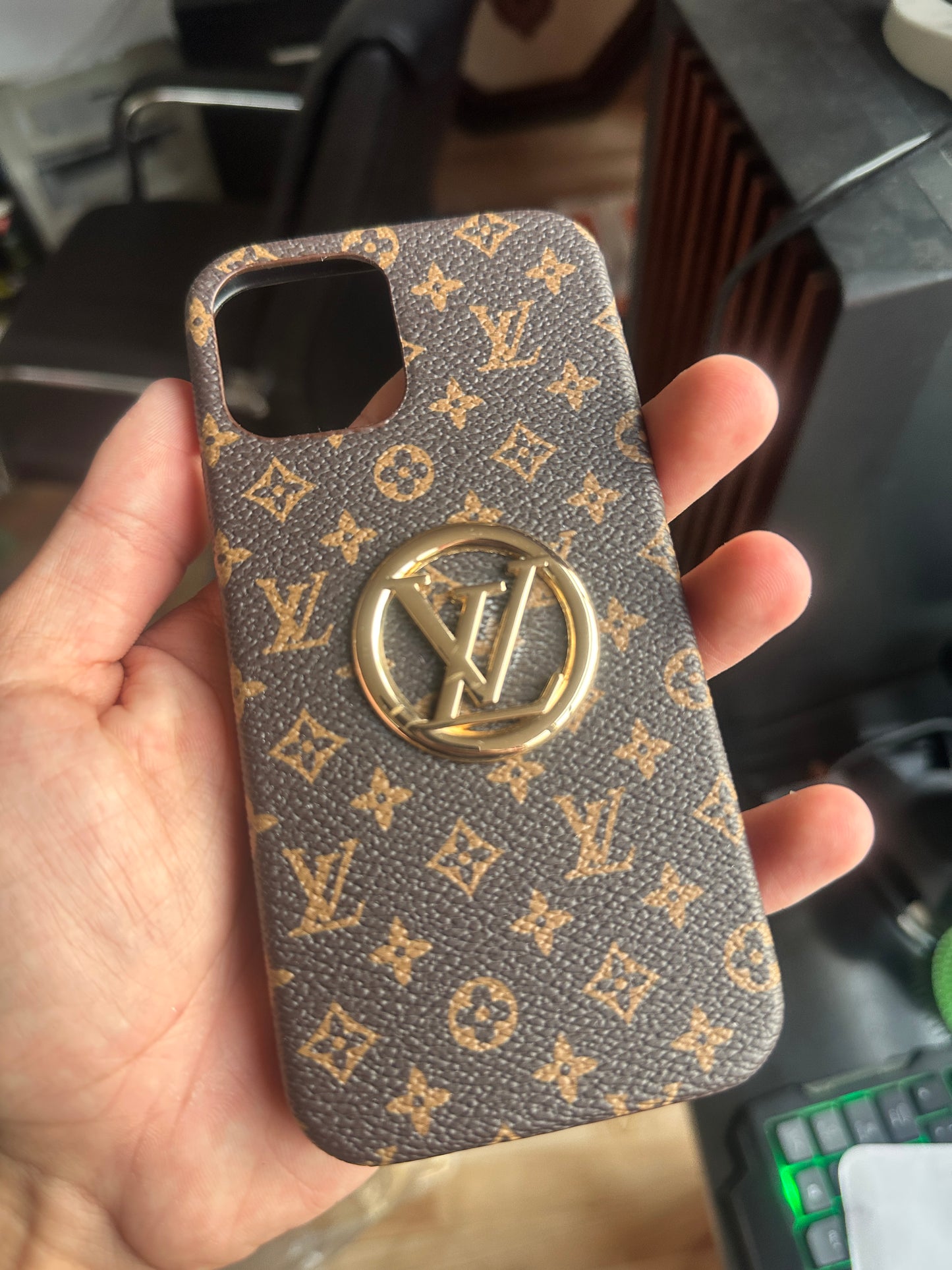 LV IPHONE 12/12PRO