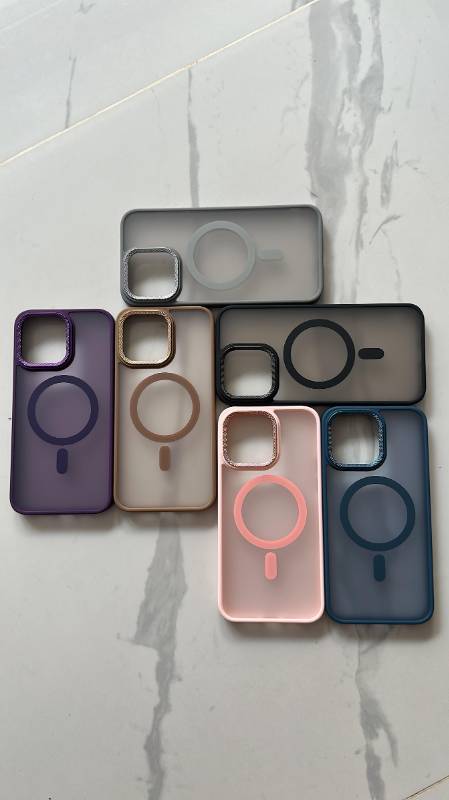 Coque MagSafe iPhone 16 Pro - MOUL POCHETAT