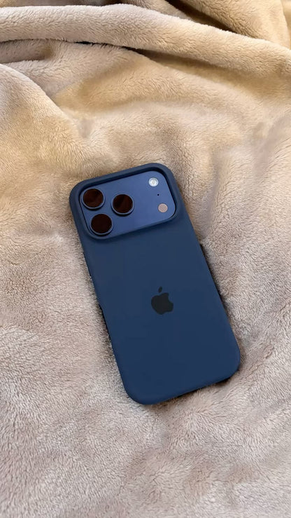 Silicone Case IPHONE 17 PRO