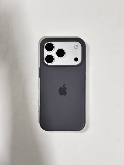 Silicone Case IPHONE 17 PRO